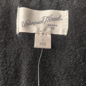 Universal Thread Charcoal Mini Vest